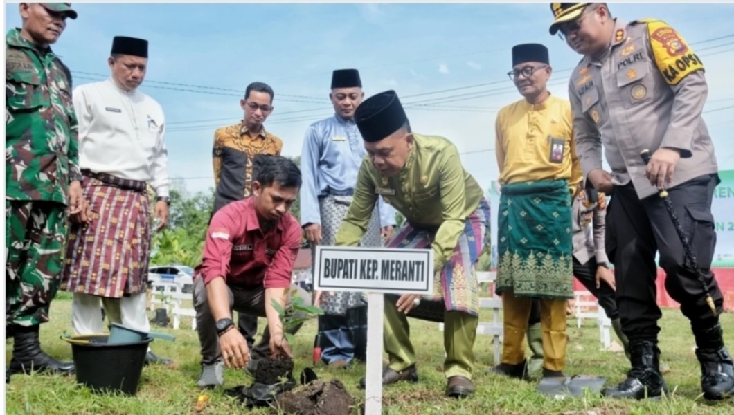 Meranti Peringati Hari Pohon Sedunia dengan Gerakan Tanam Ribuan Pohon