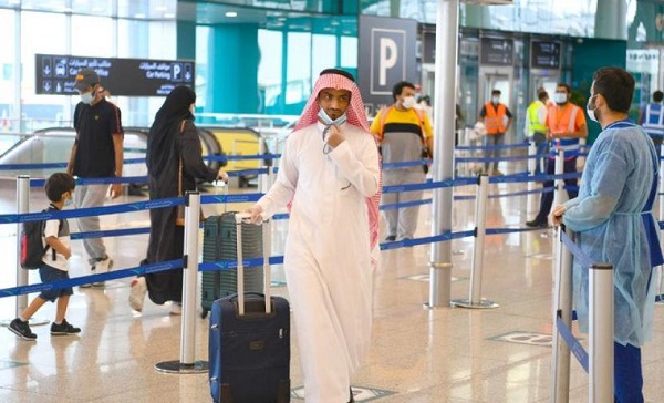 Arab Saudi Tetapkan Karantina Lima Hari Kedatangan Internasional