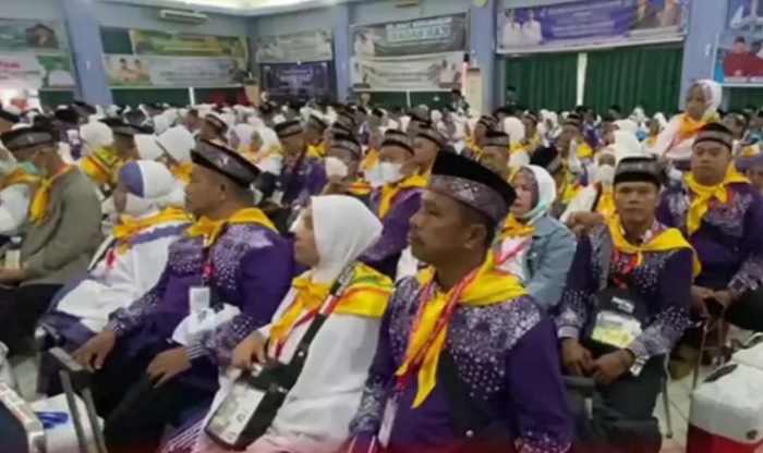 Jamaah Kloter 11 Asal Rohul Diberangkatkatkan ke Madinah