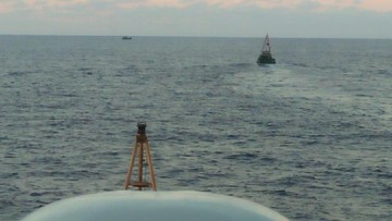 Tak Kapok-kapok, Kapal Perang TNI Kembali Usir Konvoi Kapal China Sedang Tebar Jala di Perairan Natuna
