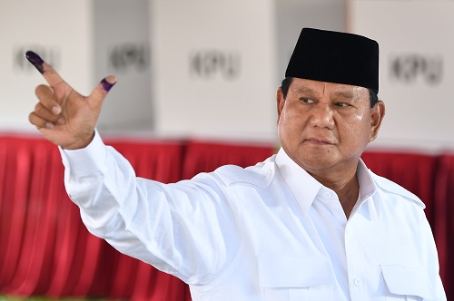 Prabowo Jadi Capres Terkuat di Survei Pilpres 2024, PDIP: Apa Beliau Mau Maju Lagi?
