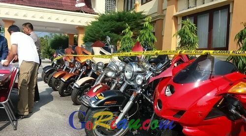 SANGAR...MOGE YANG DITANGKAP DI SIAK, 10 Harley, 1 Ducati dan 1 CB400