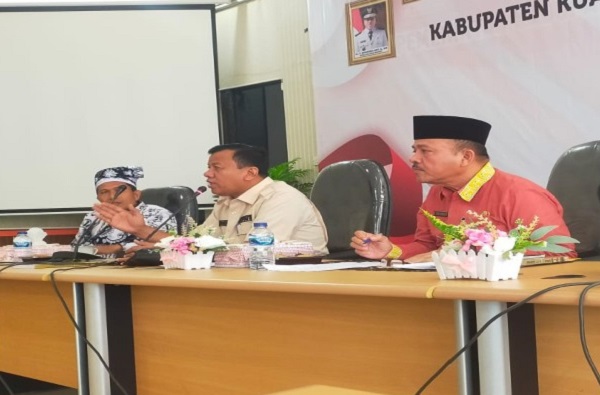 Bahas Pendalaman Muatan Lokal Pendidikan, Ini Saran Bupati Kuansing