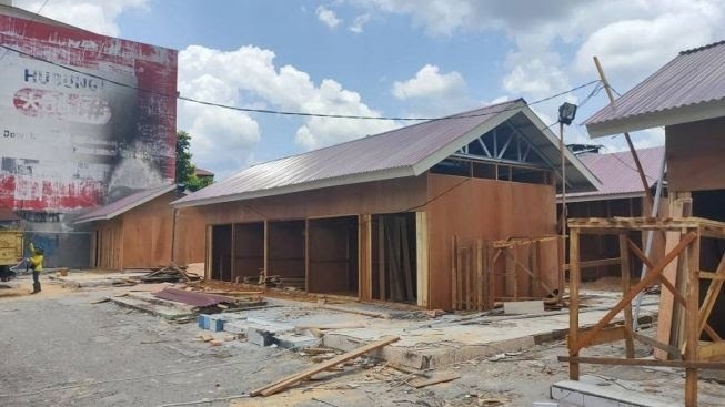 CEPAT! Ratusan Kios Pasar Cik Puan Sudah Selesai Dibangun, Muflihun: Satu Dua  Hari Ini Pedagang Kita Pindahkan