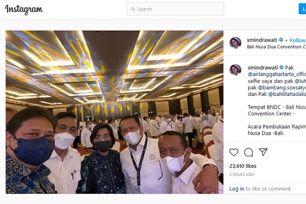 Selfie Bersama Ketua MPR, Ini Kata Menteri Sri Mulyani...