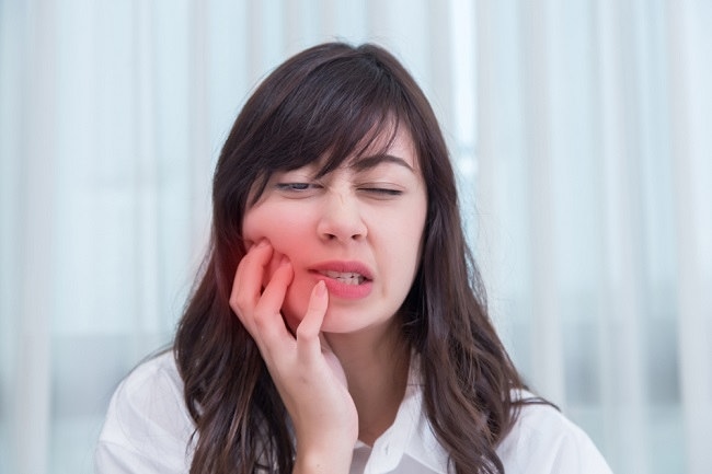 Sakit Gigi sampai ke Kepala, Inilah 8 Cara Mudah Mengatasinya