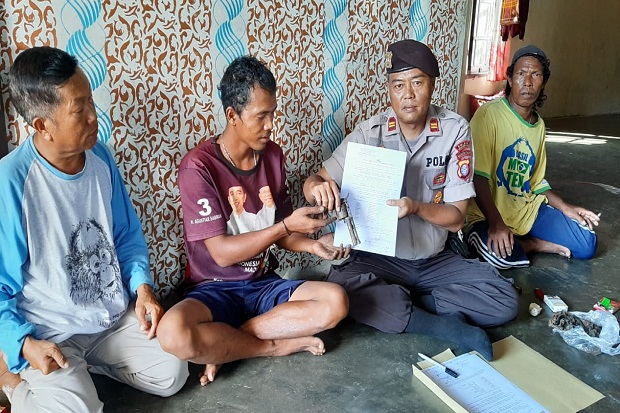 Kaget! Tebar Jaring di Laut, Nelayan Ini Bukannya Dapat Ikan tapi 3 Pistol Revolver