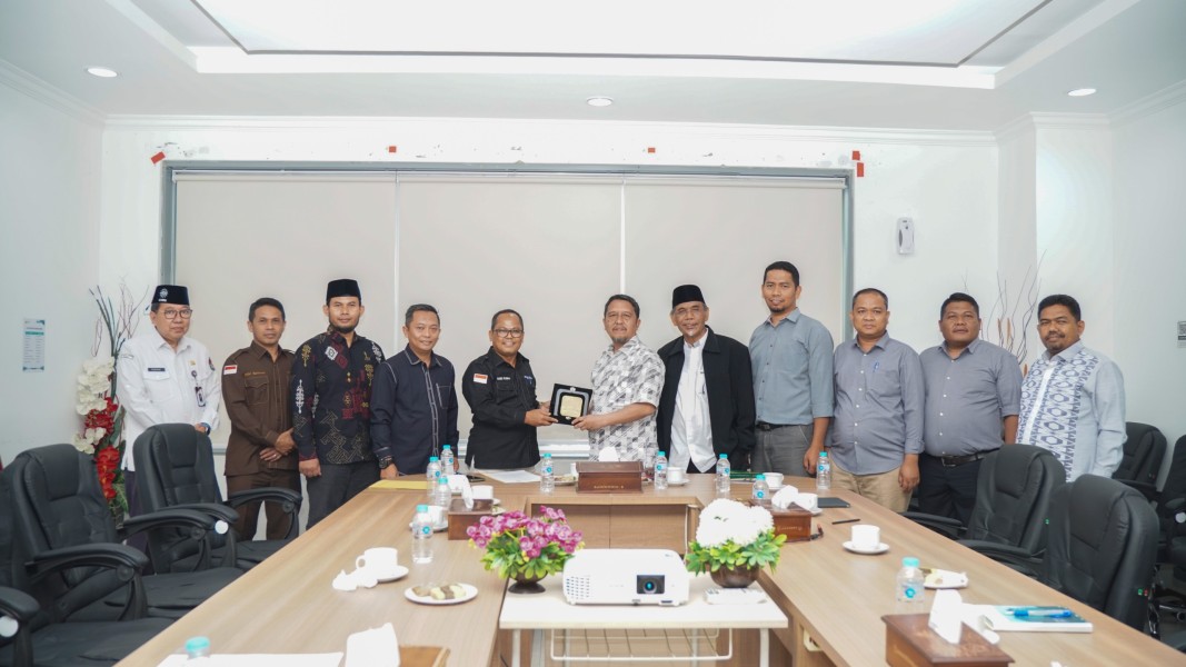 Sambangi Kampus UMRI; KPU Riau Perkuat Peran Mahasiswa dalam Demokrasi