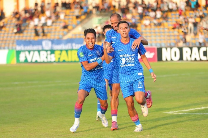 PSPS Kalahkan Sriwijaya FC 1-0