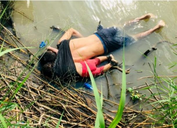 Menyayat Hati, Ini Foto Ayah dan Balitanya yang Tewas Tenggelam di Perbatasan