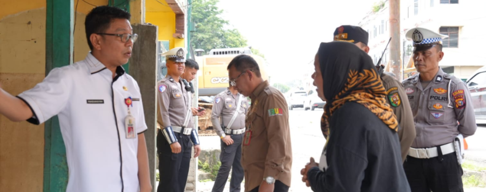 Pemkab Kuansing Pastikan Penertiban Kios Pasar Bawah Sesuai Prosedur