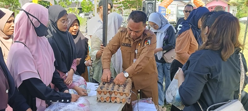 Pekan Pangan AMAN di Simpang Tiga Diserbu Warga, DKP Tambah Pasokan 2 Kali Lipat