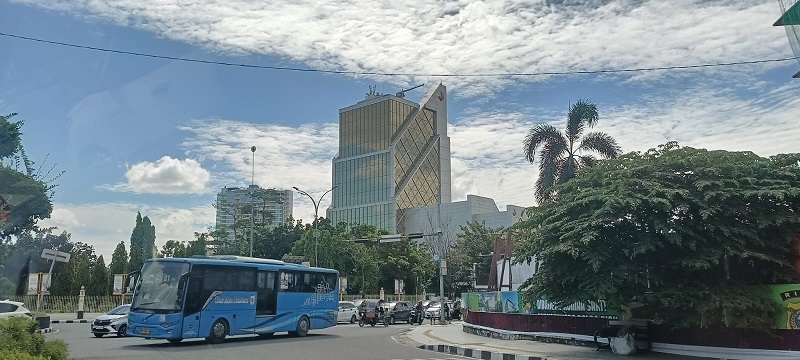 Pemprov Riau Kaji Tiga Konsep Ikon Baru Bundaran Kantor Gubernur