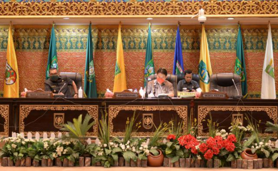 DPRD Riau Gelar Paripurna Ranperda Pemberdayaan Organisasi Kemasyarakatan dan Susunan Perangkat Daerah