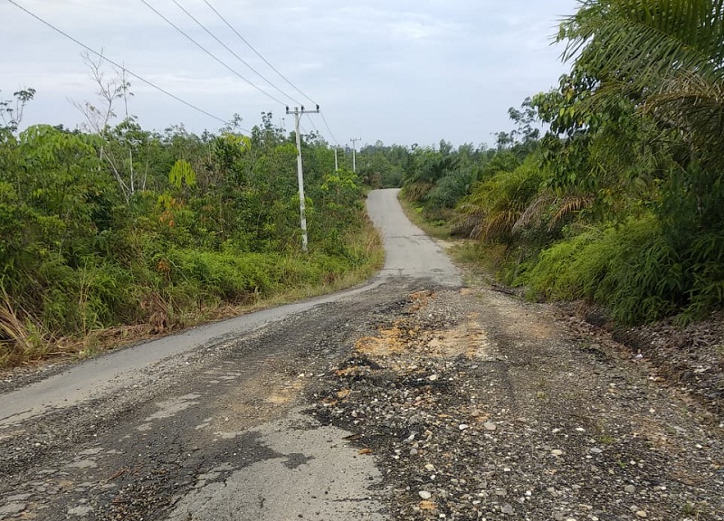Jalan Tambak Hancur, Pemkab Minta Camat Tindak Tegas PT APS dan PT EMP Bentu