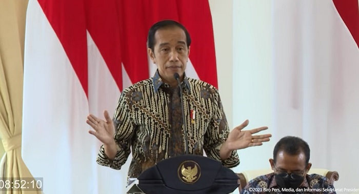 Di Hadapan Erick Thohir dan Bahlil, Presiden Jokowi Sampaikan Tugas  Penting  untuk  Pertamina dan PLN