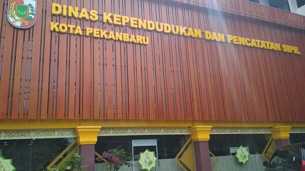 Layanan Cendekia Disdukcapil Pekanbaru Belum Bisa Diakses