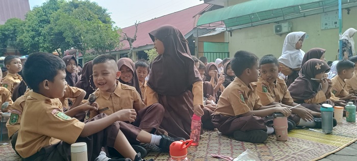 Udara Mulai Tidak  Sehat, Pemko Pekanbaru Belum Putuskan Liburkan Aktivitas Sekolah