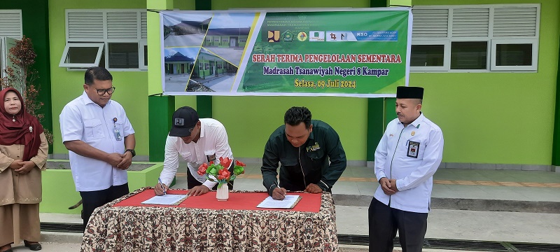 PUPR Riau Bantu Rp 4.2 M Pembangunan RKB dan Rehabilitasi Gedung MTsN 8 Kampar