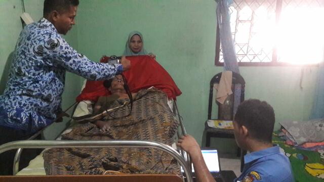Disdukcapil Kampar Buat Perekaman e-KTP Langsung ke Rumah, Sasarannya Lansia dan Orang Sakit