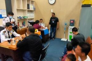 Kantor Imigrasi Dumai Deportasi Dua Bocah Kakak Beradik Warga Negara Malaysia