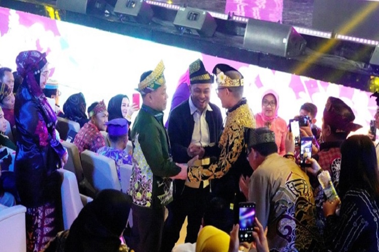 Sandiaga Uno Optimis Pacu Jalur Kuansing Bisa Mendunia