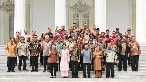 Sejumlah Menteri Lama Tak Muncul di Istana Negara, Tergusur Dari Kabinet ? 