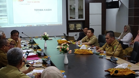 Bupati Inhil Pimpin Rapat Pengelolaan BLUD RSUD Tembilahan