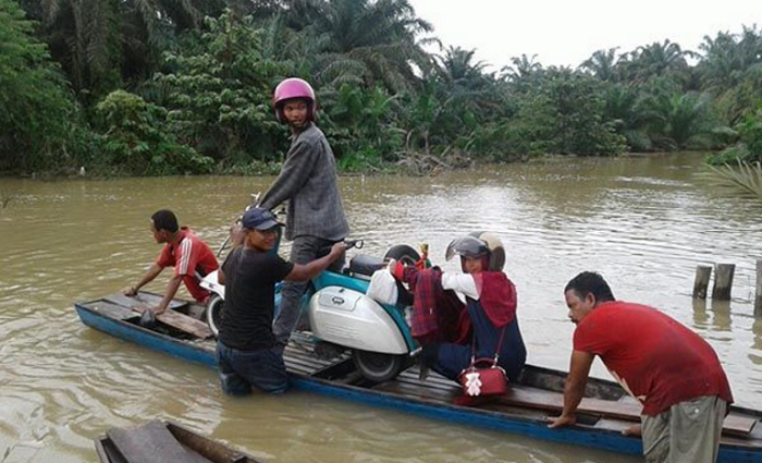 Gara-gara Jembatan Pisang Kolek Putus, 5 Desa di Rohul Terancam Terisolasi