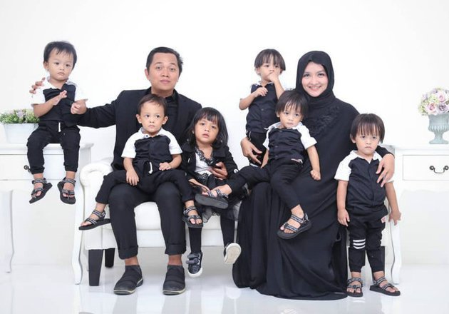 Banyak-banyak Sabar, Begini Cerita Seru Lely dan Habibie Mengurus Anak Kembar 5