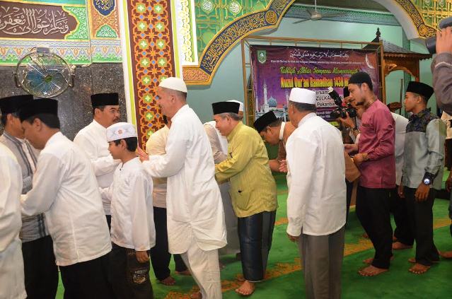 Bupati Amril: Binalah Generasi Muda dan Galakkan Maghrib Mengaji