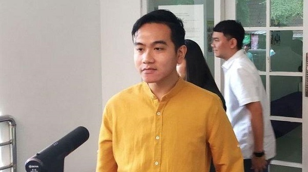Warganya Ngeluh Petugas Parkir Minta Bayar Parkir Rp4.000, Gibran: Saya cari orangnya!