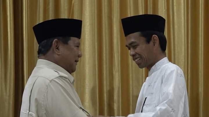 Anggap Pertemuan Biasa, Kubu Jokowi Tak Percaya Ustadz Abdul Somad Dukung Prabowo-Sandi