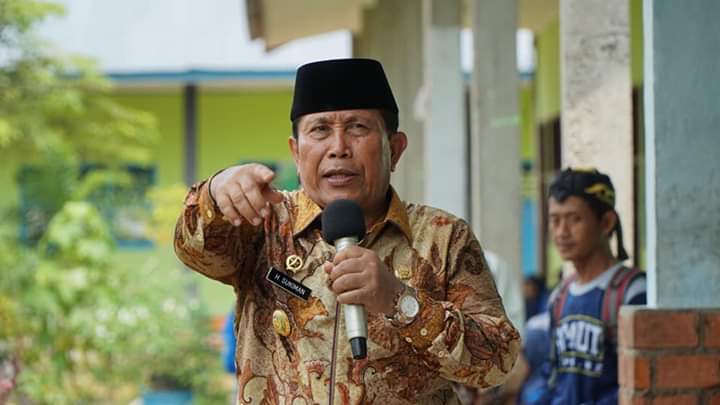 Antisipasi Penularan Corona di Rohul, H Sukiman Terbit Surat Edaran 