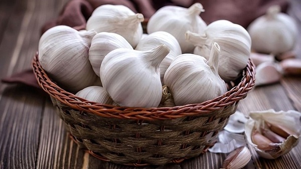 Ternyata Bawang Putih Punya Khasiat Alami  untuk Kesehatan Rambut, Berikut Cara Menggunakannya...
