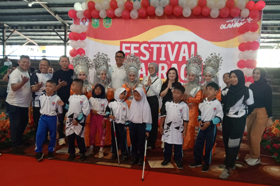 Semangat Siswa Difabel Bersaing dalam Festival Olahraga Disabilitas di Rohil