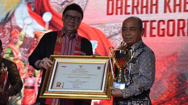Raih Terbaik Utama IGA 2019,  HM Harris: Ini   Kado Istimewa HUT Pelalawan Ke-20 