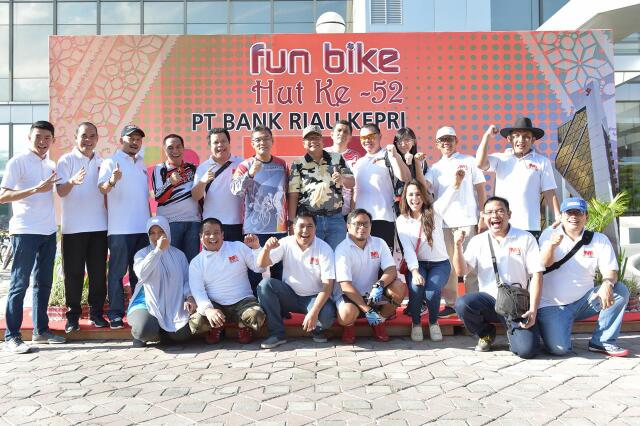 IMA Chapter Pekanbaru dan FKIJK – Riau Ramaikan Fun Bike 2018 Bank Riau Kepri 