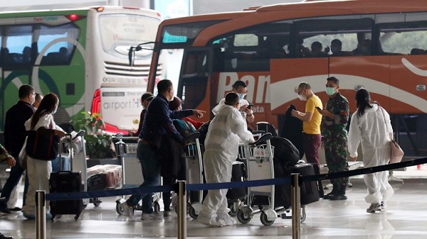 Ironi TKA China Bisa Masuk Indonesia Saat Pandemi Covid-19, KSPI: Ibaratnya Buruh Dikasih Jalan Tanah Becek, TKA Diberi Karpet Merah...