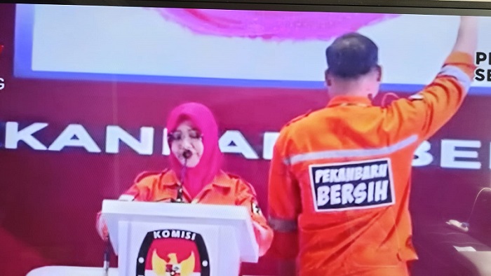 Pasangan Intsiawati Ayus-Taufik Tawarkan BOS Daerah dan Siap Bersih-bersih...