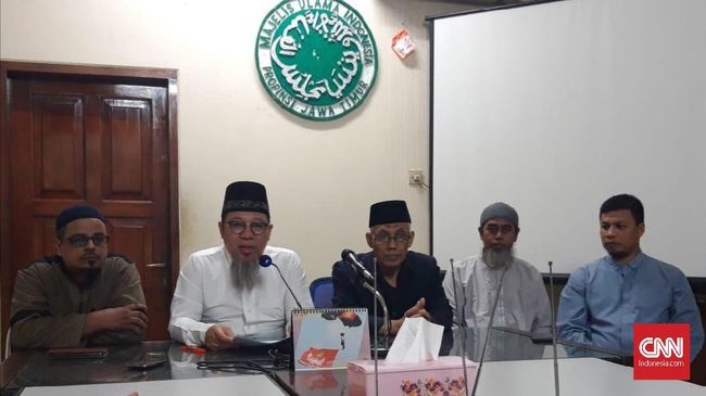 Kecuali Kiyai Ma'ruf Amin, MUI Jatim Larang Umat Muslim Ucapkan Selamat Natal, Ini Sebabnya...