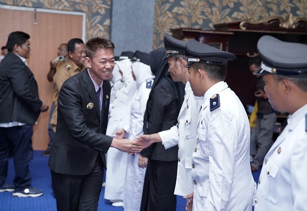 Bupati Rohil Lantik 23 Pj Penghulu, Berikut Nama-namanya...