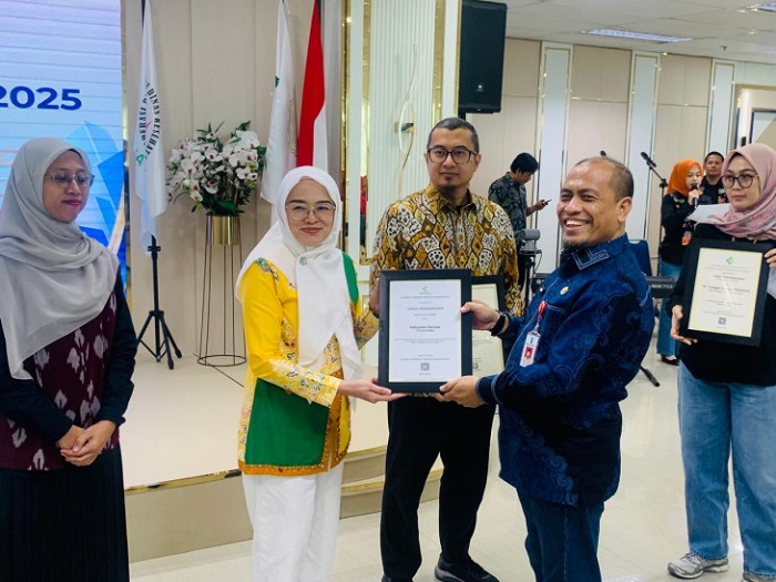 Kampar Raih Predikat Terbaik I Nasional Pelaksanaan Imunisasi