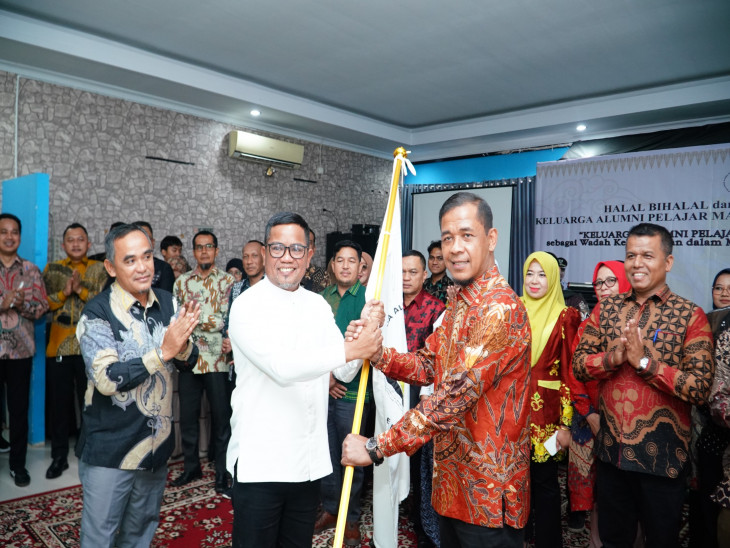 H. Zukri Misran  Kukuhkan Kepengurusan KAPEMARY Kampar