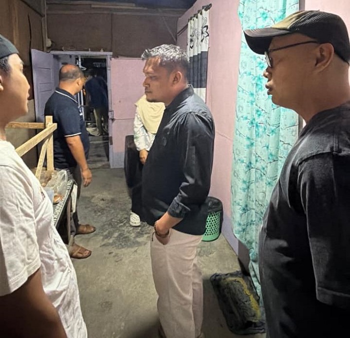 Camat Kulim bersama Aparat Gabungan Beri Peringatan Bagi Pemilik Warung Remang-remang