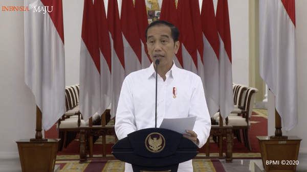 Presiden Jokowi 'Kecewa', ''Diminta Kerja dan Belajar di Rumah Kok Pantai Carita, Puncak Ramai?''
