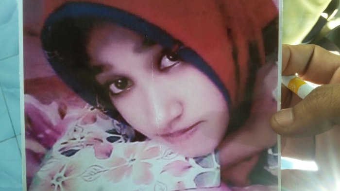 KEJAM...Remaja 17 Tahun Habisi Wanita Cantik Ini Pakai Parang, Berdarah-darah