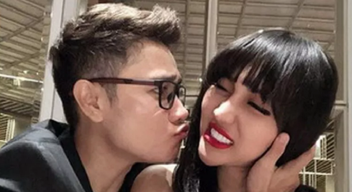 Alahmak! Bersama Pacar Lucinta Luna Ngaku Kuat 50 Ronde, Warganet: Emang Gak Melar Tuh, Kalo Halu Jangan Kebangetan