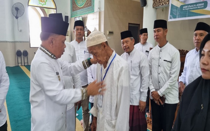 Plt. Bupati Meranti Pesan Ini Saat Buka Manasik Haji di Darul Ulum...
