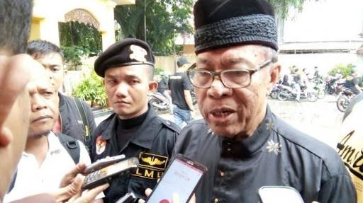 Kecewa, Syarwan Hamid akan Kembalikan Gelar Adat ke LAM Riau